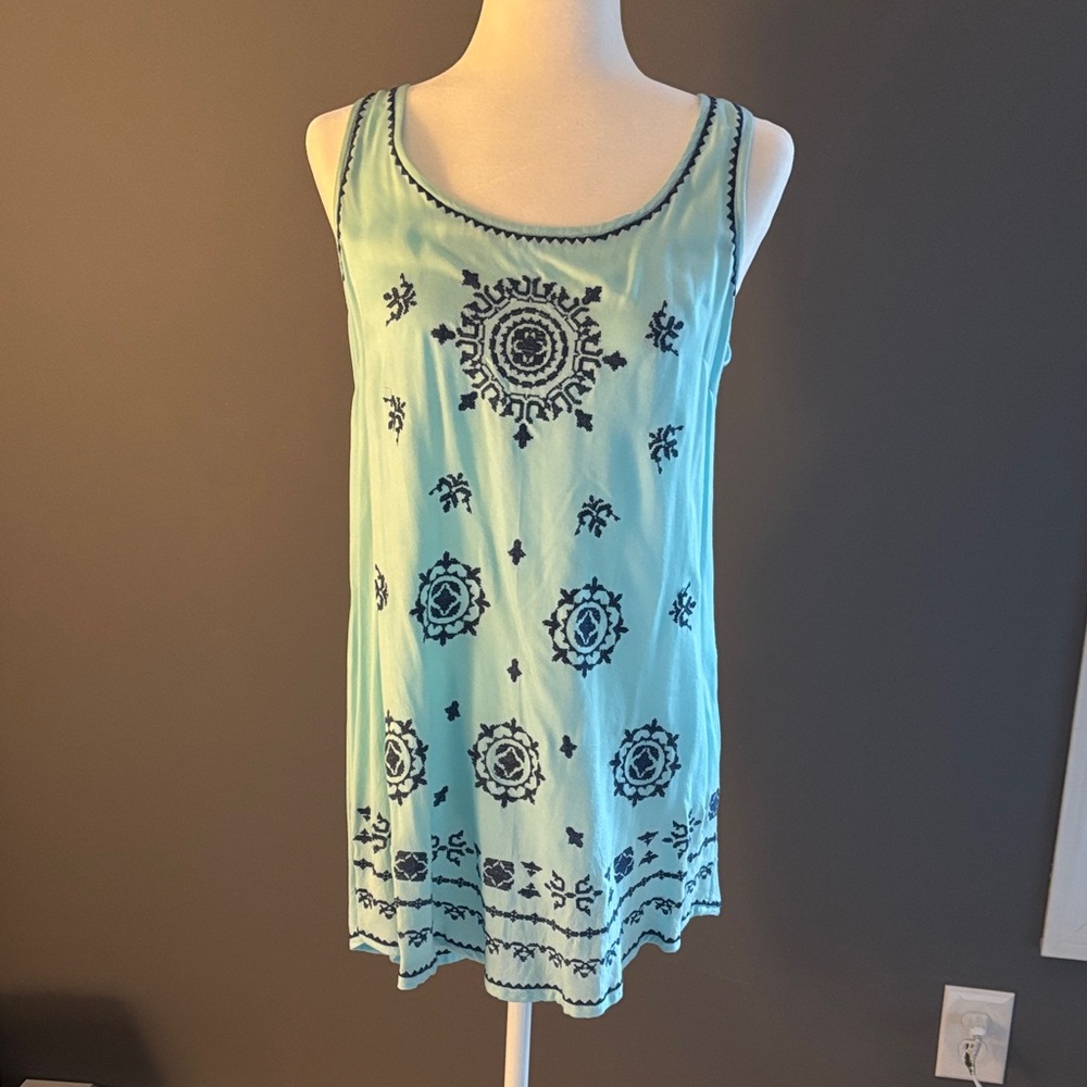 Sundance Aqua and Navy Embroidered Tank Top